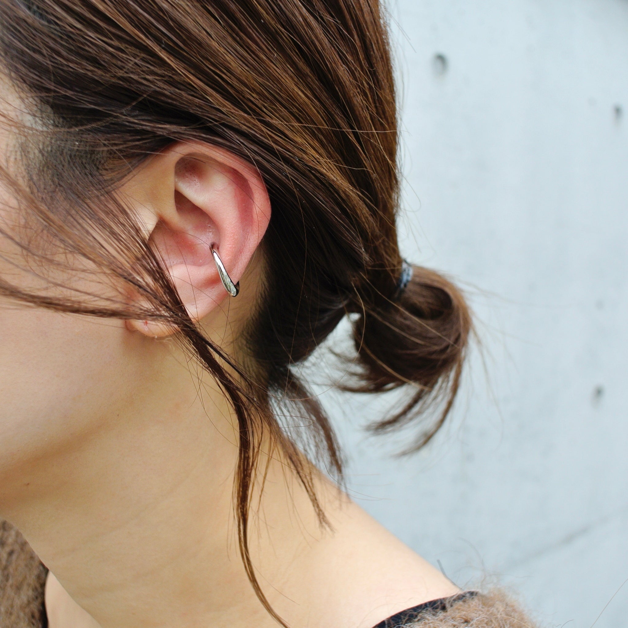 Brochant ear cuff