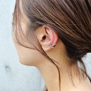 Brochant ear cuff