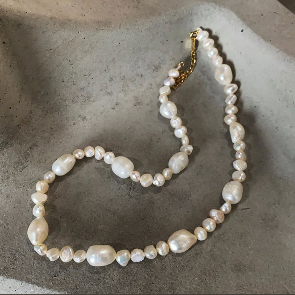 Bercy Pearl Necklace